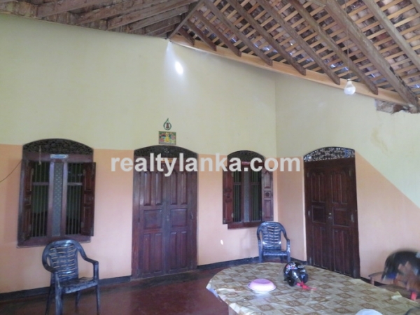 Colonial House Near Galle Expressway