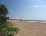 Beachfront property with panoromic view BB 69